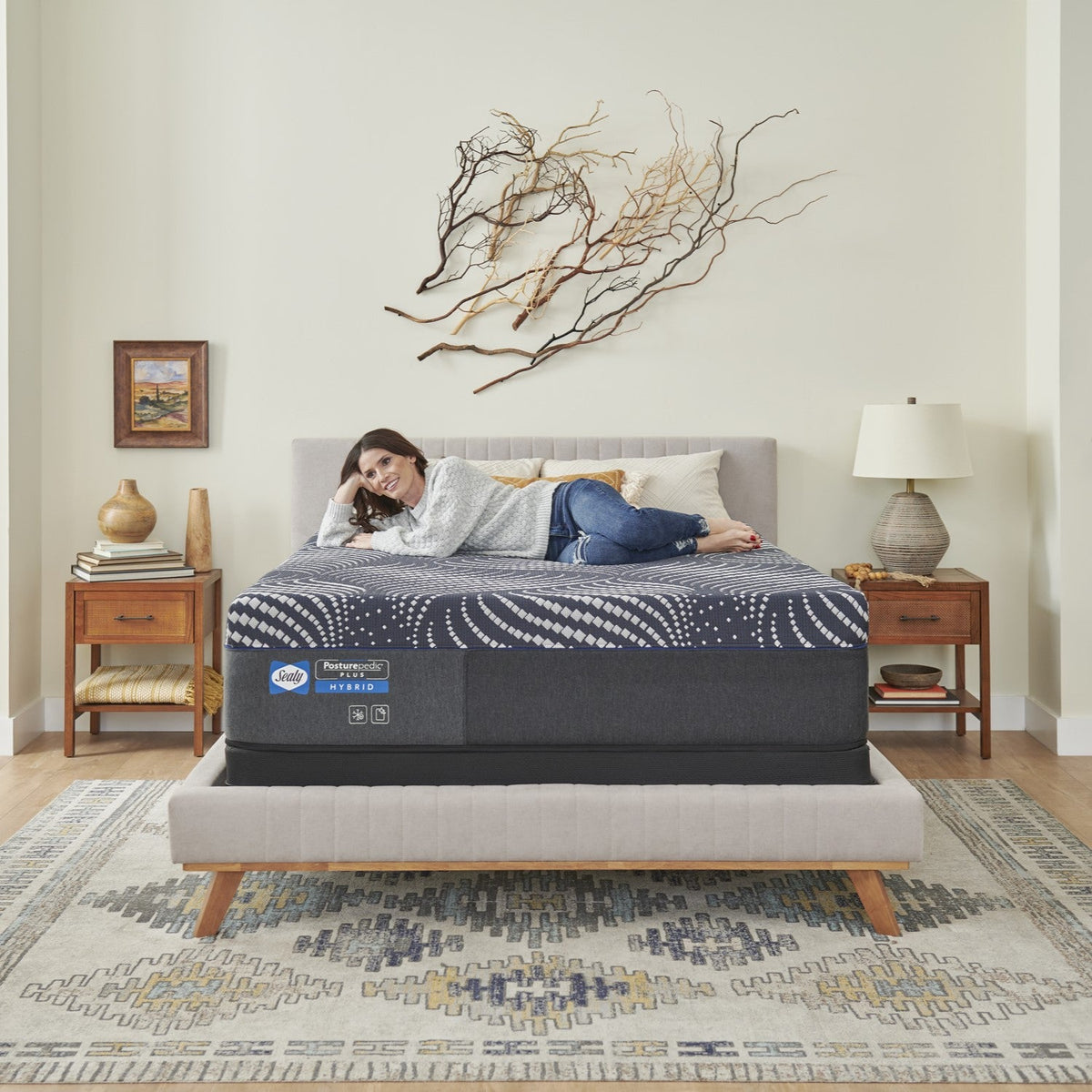 Sealy Posturepedic Plus Hybrid mattress Albany Medium